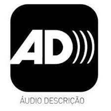 Símbolo da audiodescrição com fundo preto e as leras A e D em branco.